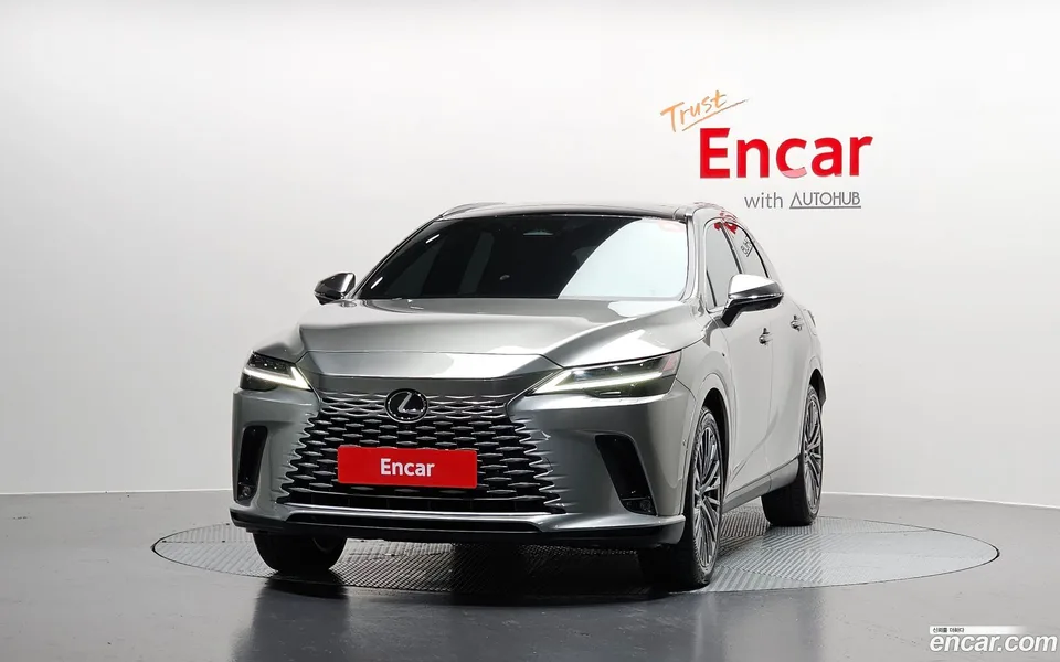 Lexus RX 350h 2023 — thumbnail 3