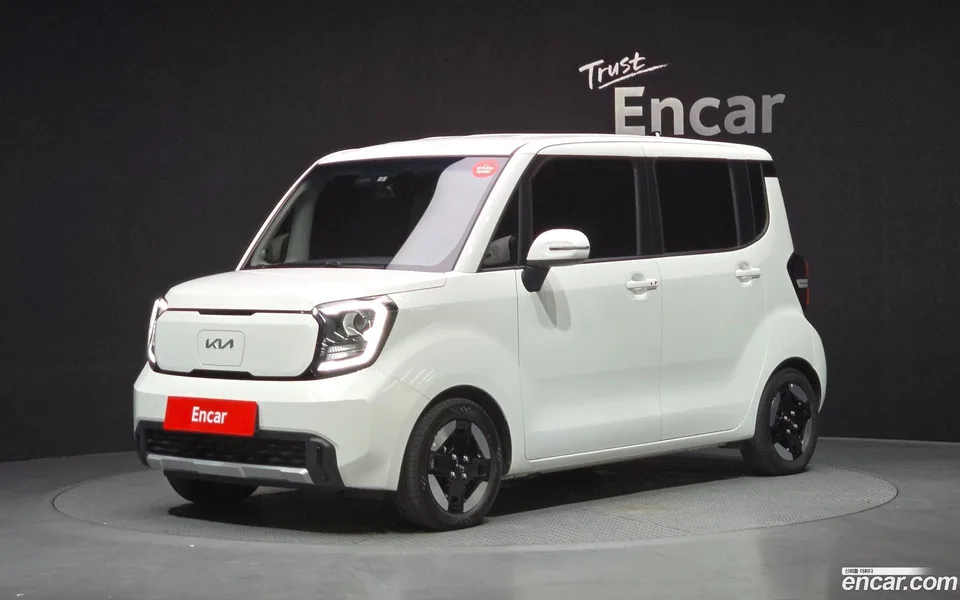 Kia Ray EV 2024 — photo 1, buy with delivery to Moscow