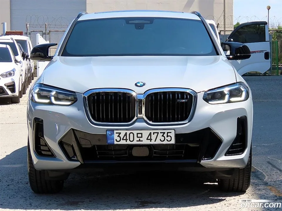 BMW X4 xDrive M40i 2024 — photo 1, buy with delivery to Moscow