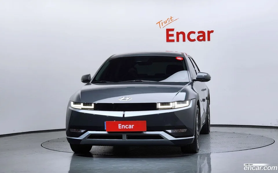 Hyundai Ioniq 5 2023 — thumbnail 3