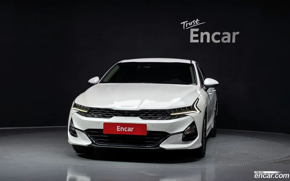 Kia K5 2.0 2022 — thumbnail 3