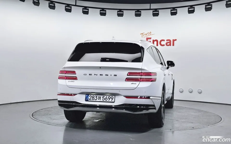 Genesis GV80 2.5T AWD 2023 — thumbnail 4