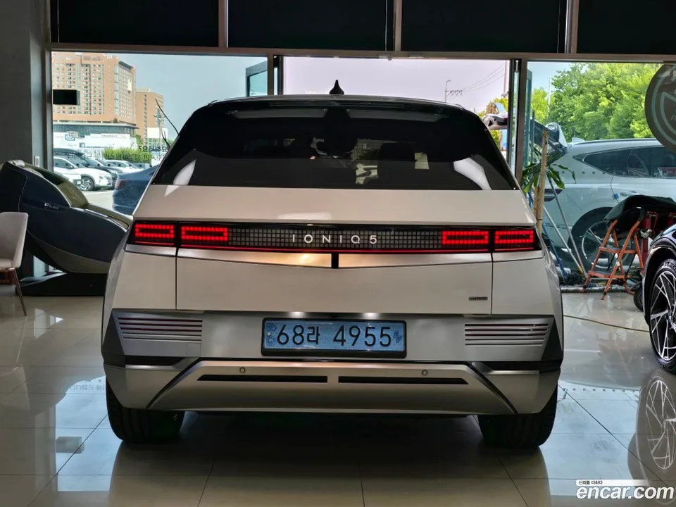 Hyundai Ioniq 5 AWD 2024 — thumbnail 2