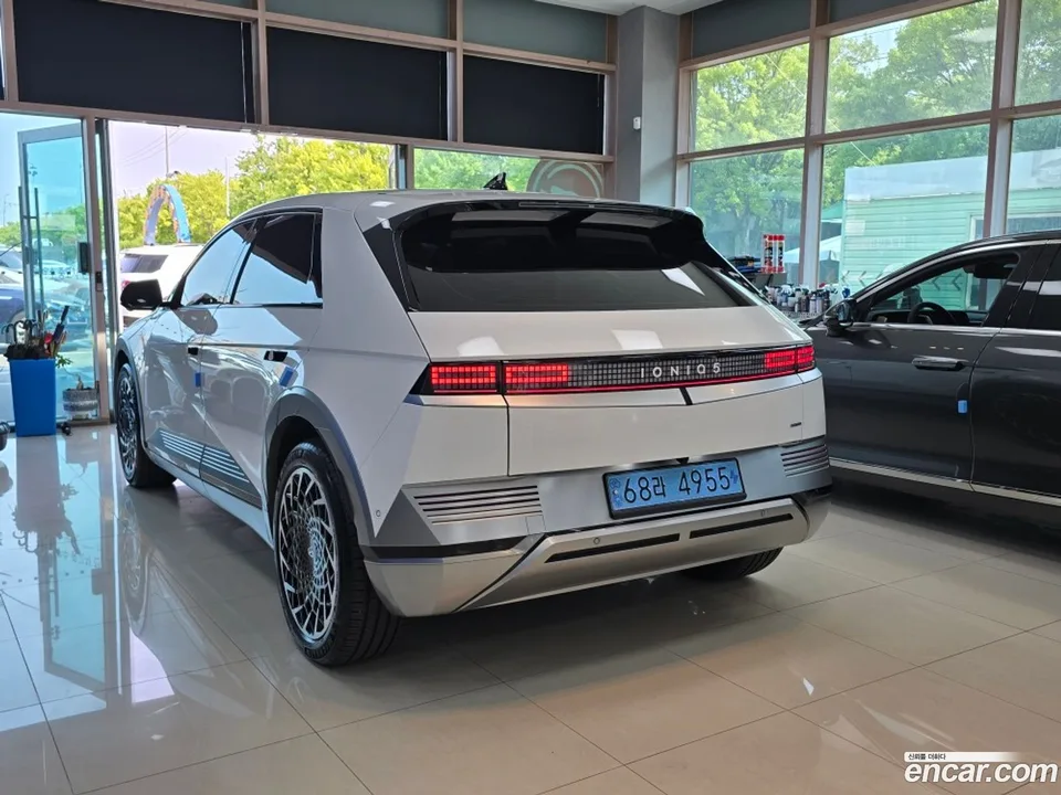 Hyundai Ioniq 5 AWD 2024 — thumbnail 4