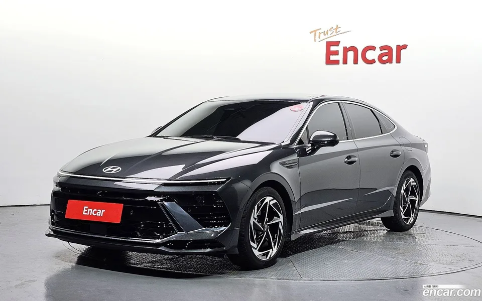 Hyundai Sonata The Edge 1.6 2023 — photo 1, buy with delivery to Moscow