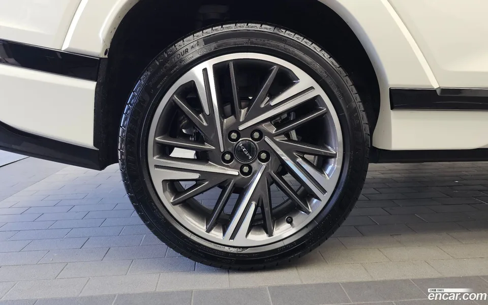 KG Mobility Actyon 1.5 2WD 2025 — thumbnail 2