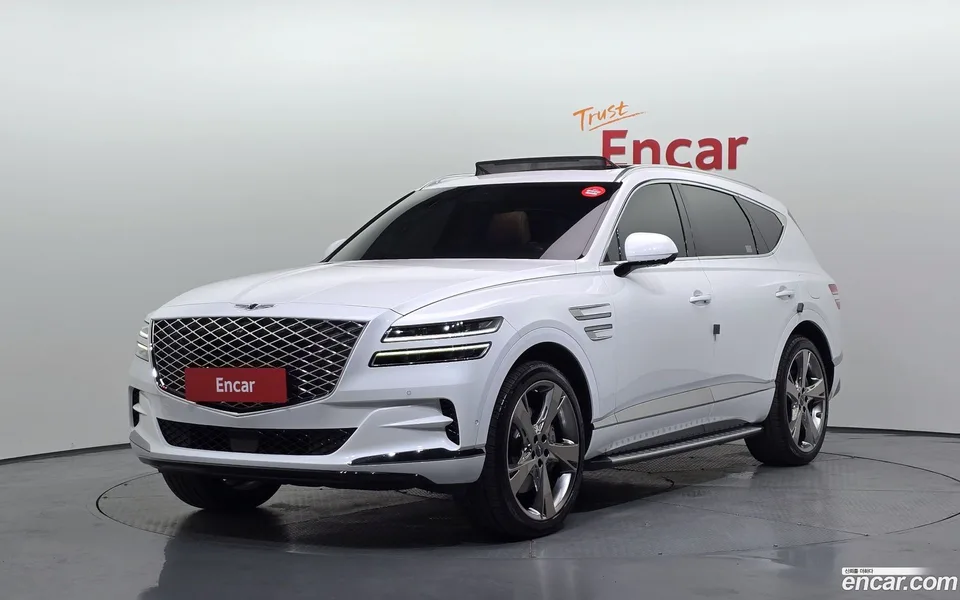 Genesis GV80 2.5T AWD 2023 — photo 1, buy with delivery to Moscow