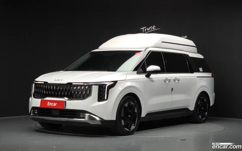 Kia Carnival 4 () 2025 — photo 1, buy with delivery to Moscow