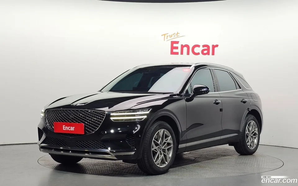 Genesis GV70 2.5T AWD 2022 — photo 1, buy with delivery to Moscow