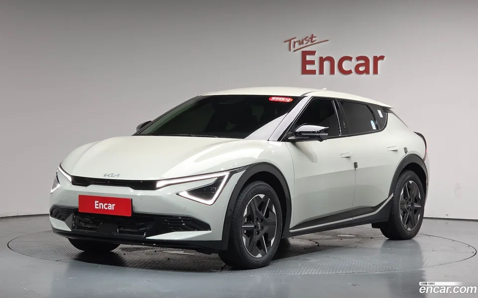 Kia EV6 4WD 2025 — photo 1, buy with delivery to Moscow