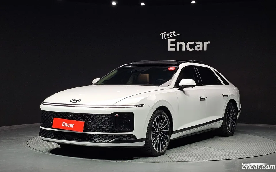 Hyundai Grandeur Hybrid 2026 — photo 1, buy with delivery to Moscow