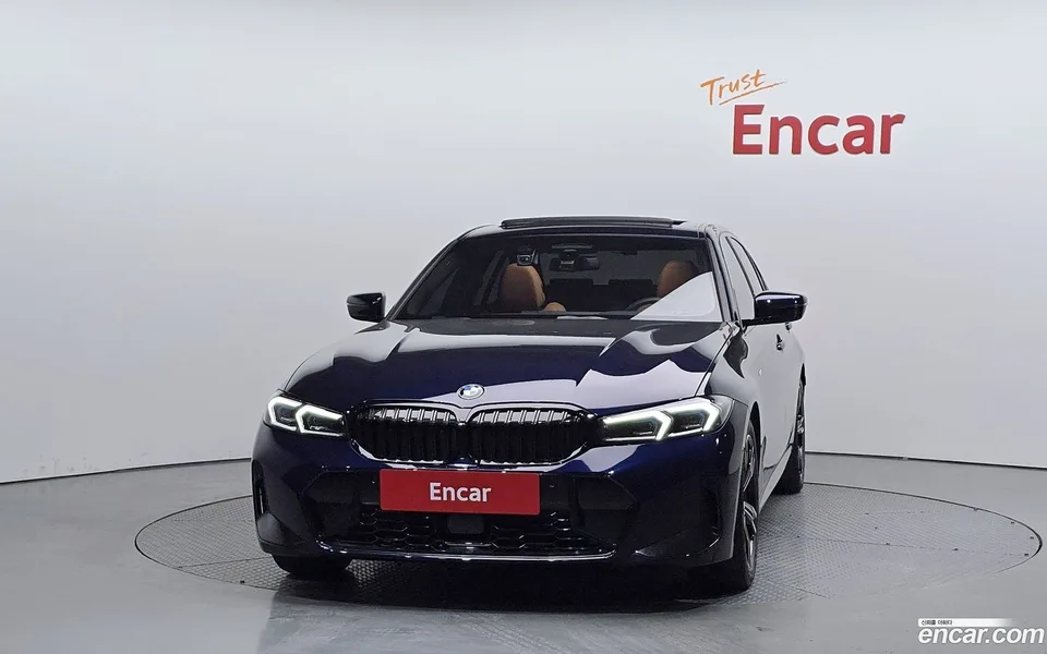 BMW 3 Series 320i M 2025 — thumbnail 3