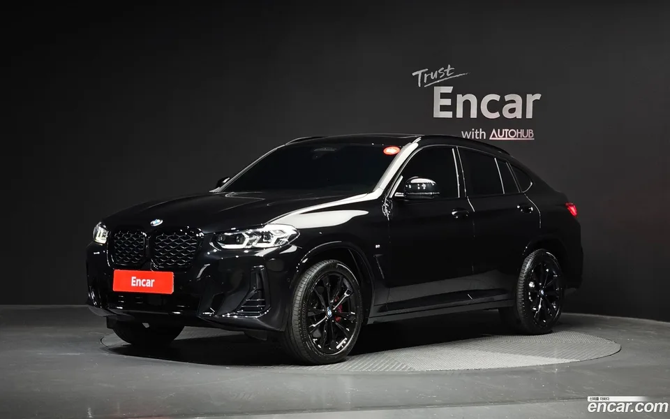 BMW X4 xDrive20i M 2025 — photo 1, buy with delivery to Moscow