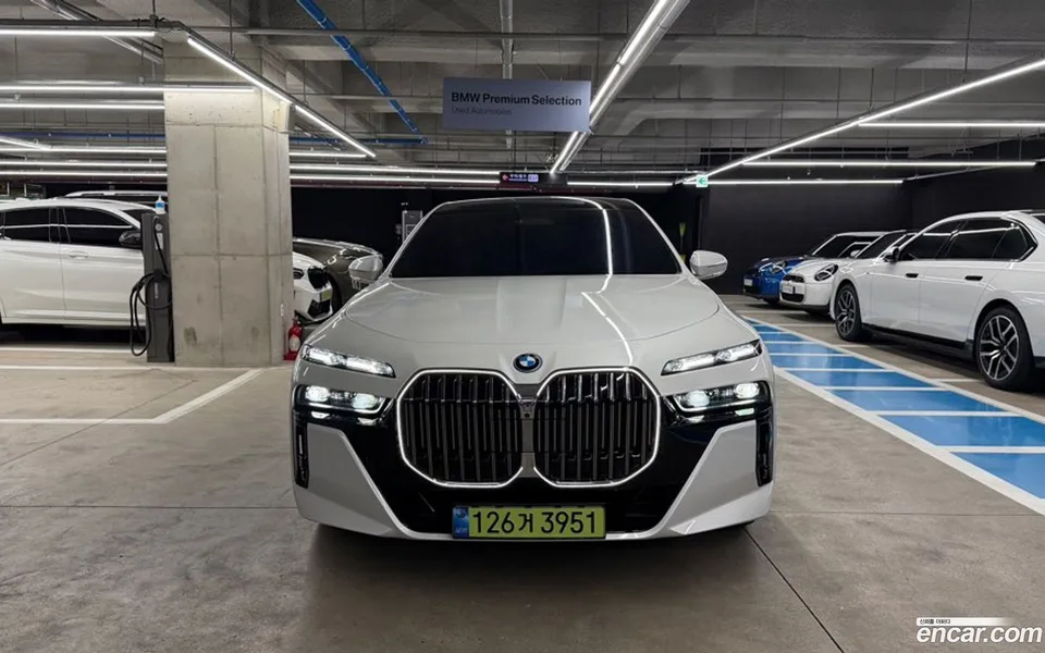 BMW 7 Series 750e xDrive M 2026 — thumbnail 3