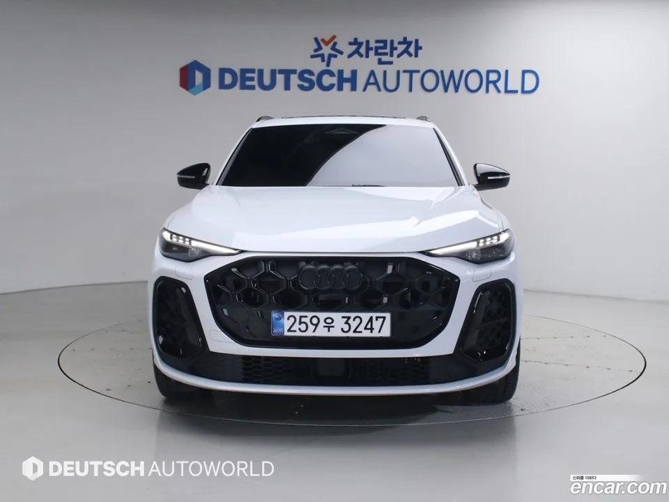 Audi Q5 (80A) 45 TFSI S Line 2025 — thumbnail 3
