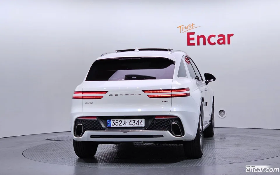 Genesis GV70 2.5T AWD 2022 — thumbnail 4