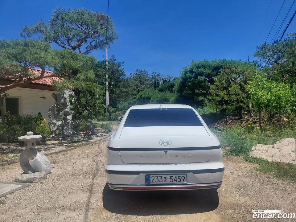 Hyundai Grandeur Hybrid 2026 — thumbnail 2