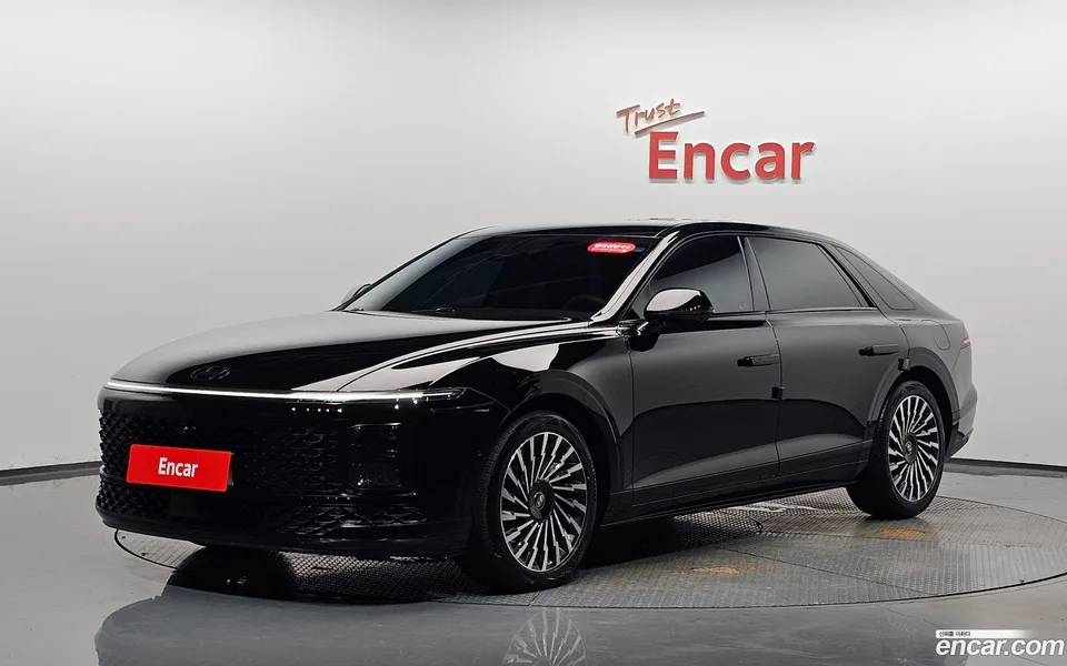 Hyundai Grandeur Hybrid 2024 — photo 1, buy with delivery to Moscow