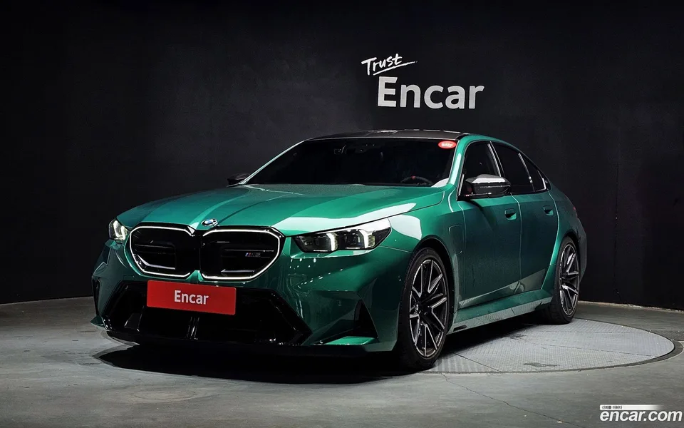 BMW M5 M5 2025 — photo 1, buy with delivery to Moscow