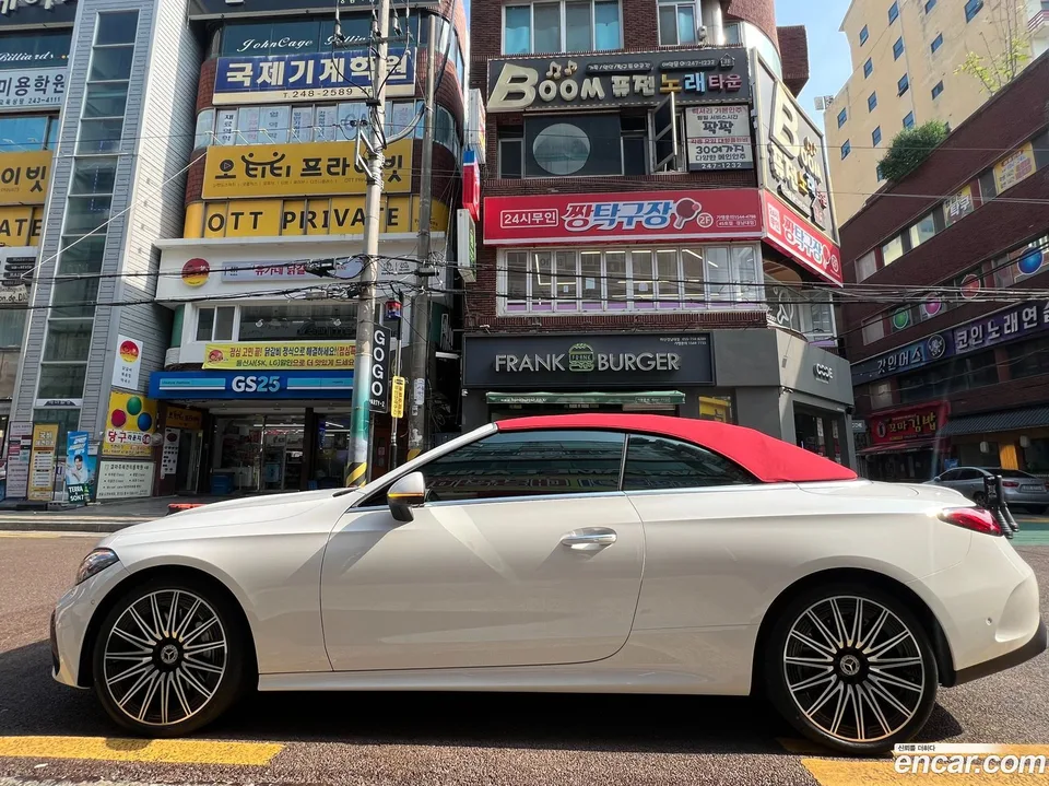 Mercedes-Benz CLE-Class CLE450 4MATIC 2026 — thumbnail 3