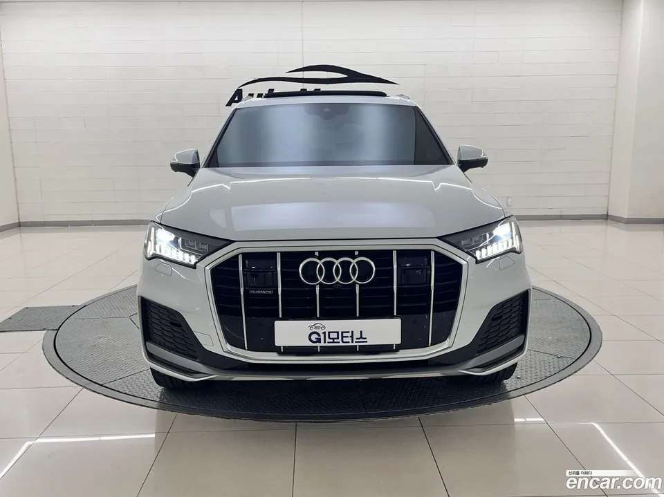 Audi Q7 (4M) 45 TDI 2022 — photo 1, buy with delivery to Moscow