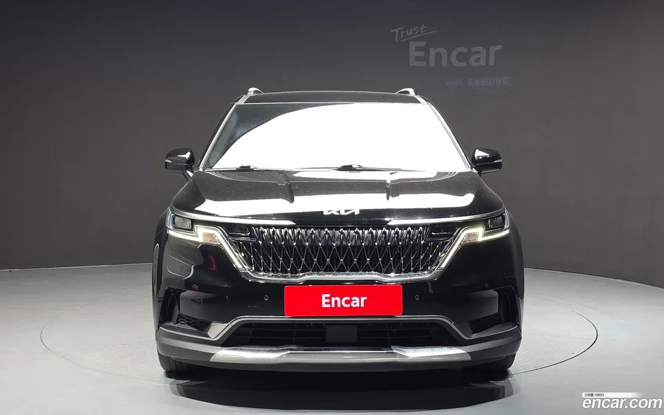 Kia Carnival 9 2022 — thumbnail 3