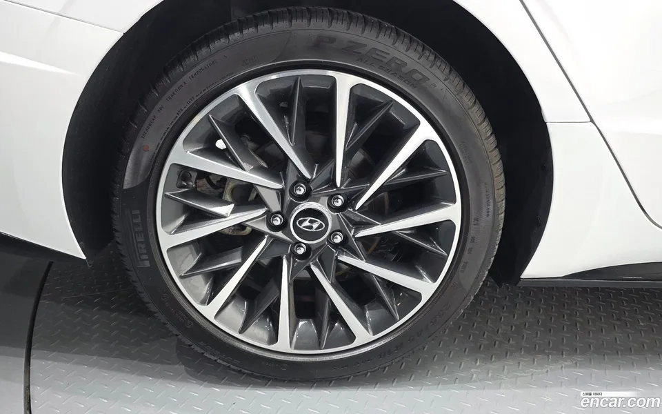 Hyundai Sonata 1.6 2023 — thumbnail 2