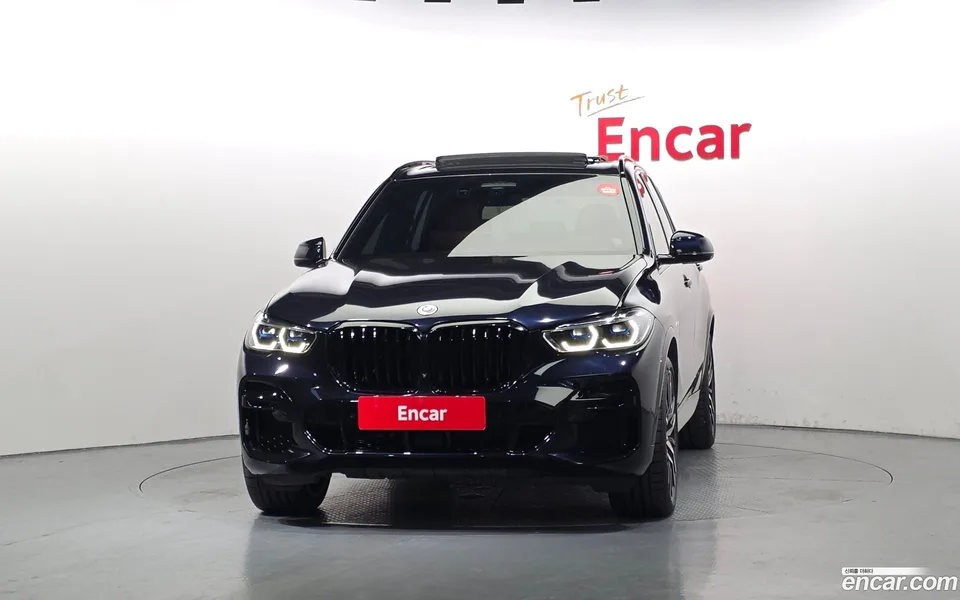 BMW X5 M50i 2023 — миниатюра 3