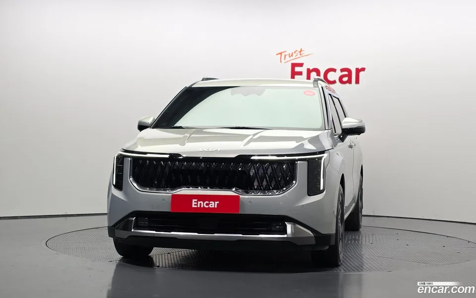 Kia Carnival HEV 9 2024 — thumbnail 3