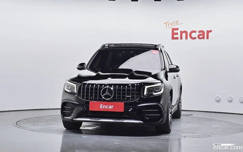 Mercedes-Benz GLB-Class AMG GLB35 4MATIC 2022 — thumbnail 3