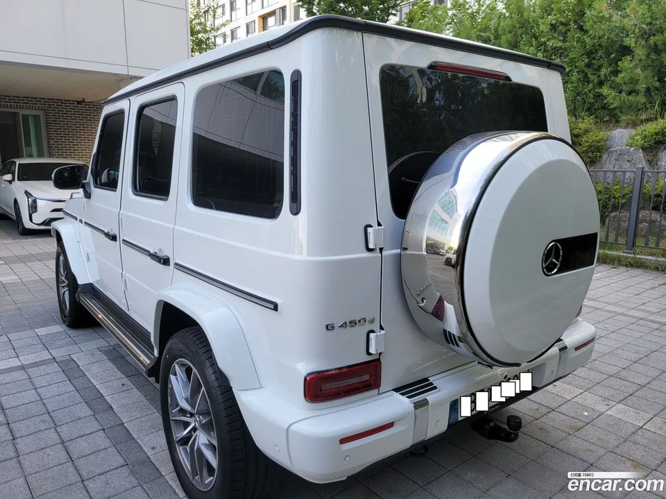 Mercedes-Benz G-Class G450d 2026 — thumbnail 5
