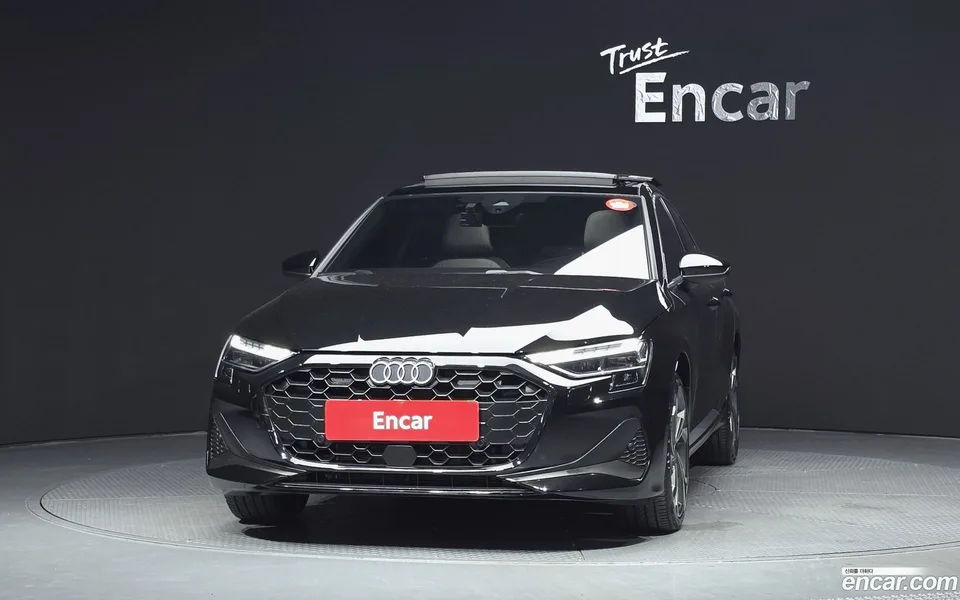Audi A3 (8Y) 40 TFSI 2025 — thumbnail 3
