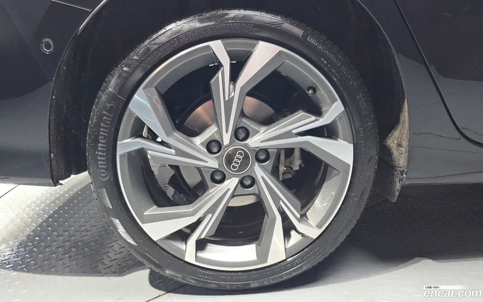Audi A3 (8Y) 40 TFSI 2025 — thumbnail 5