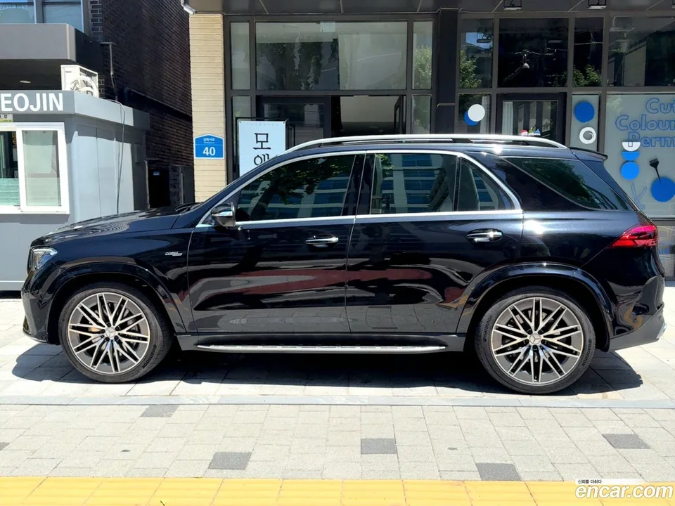 Mercedes-Benz GLE-Class AMG GLE53 4MATIC+ 2024 — thumbnail 3