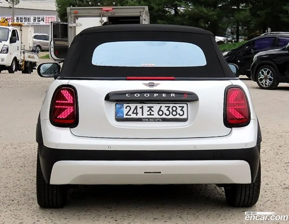 MINI Cooper S Convertible 2026 — thumbnail 4