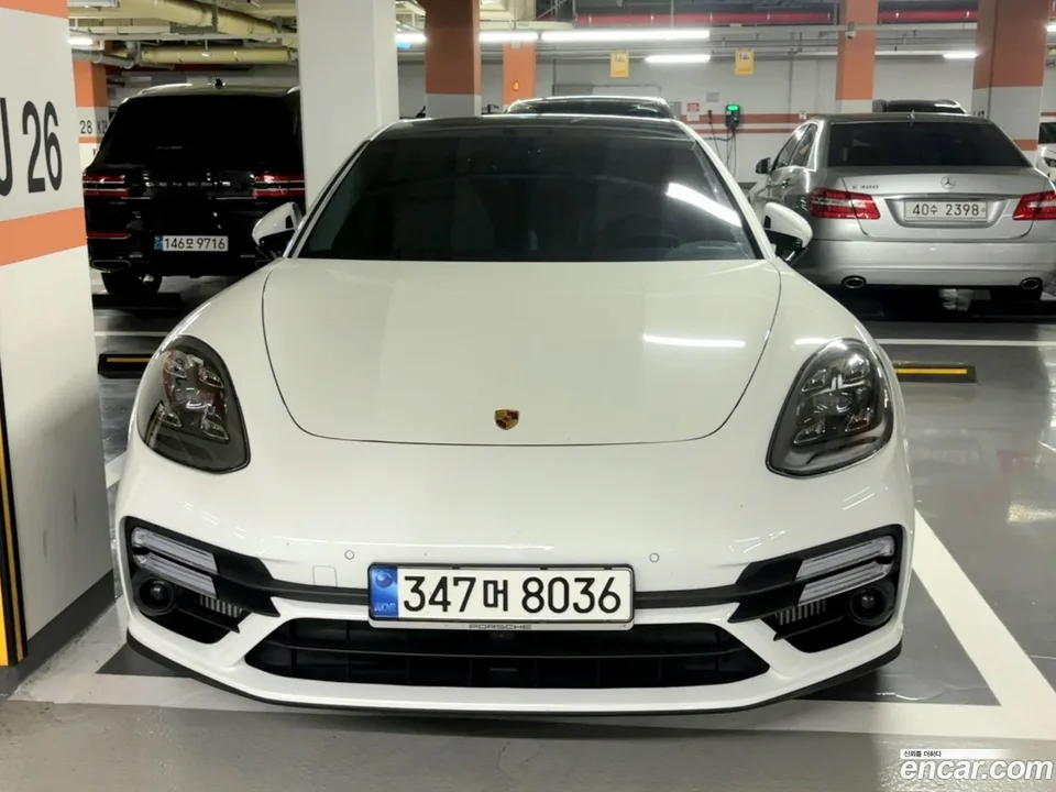 Porsche Panamera (971) 2.9 AWD 2024 — photo 1, buy with delivery to Moscow