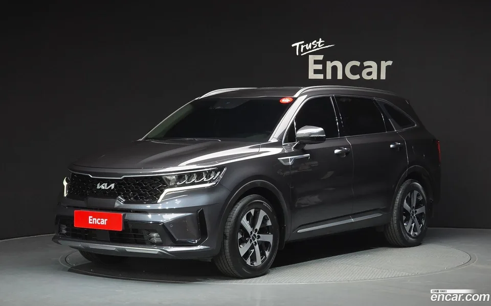 Kia Sorento 2.2 2WD 2023 — photo 1, buy with delivery to Moscow