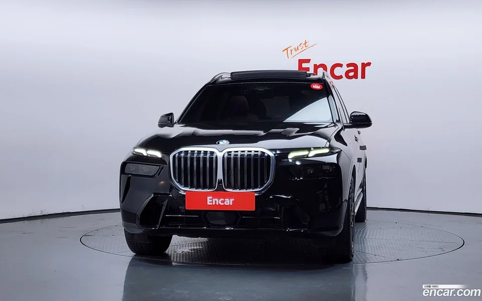 BMW X7 xDrive 40d M 6 2025 — thumbnail 3