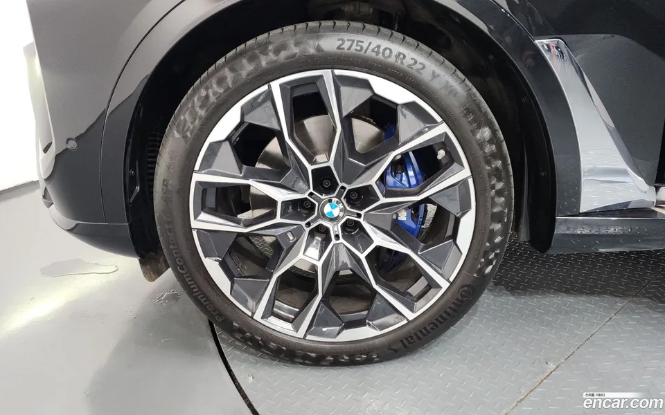 BMW X7 xDrive 40d M 6 2025 — thumbnail 5