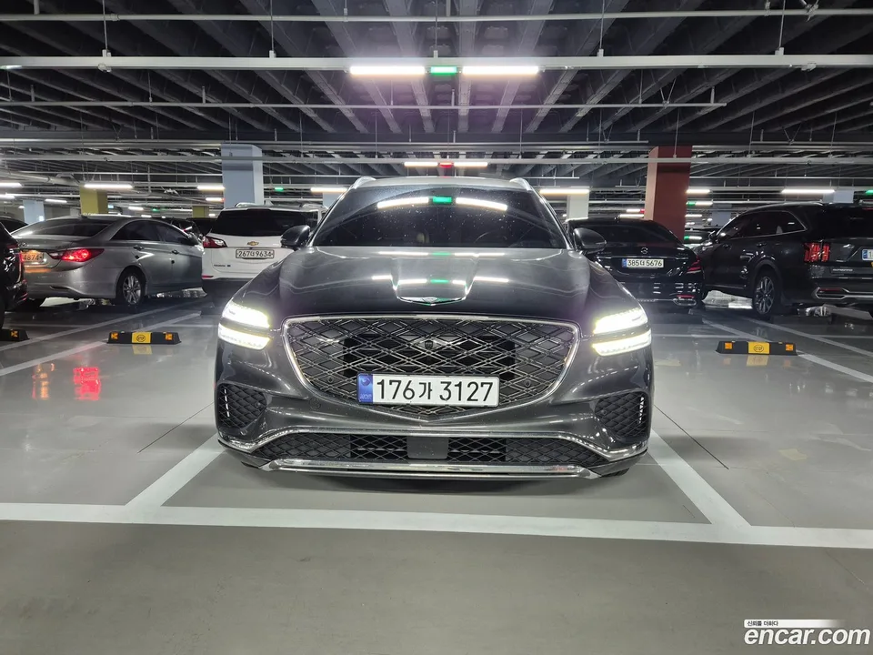 Genesis GV70 2.5T 2WD 2025 — thumbnail 3