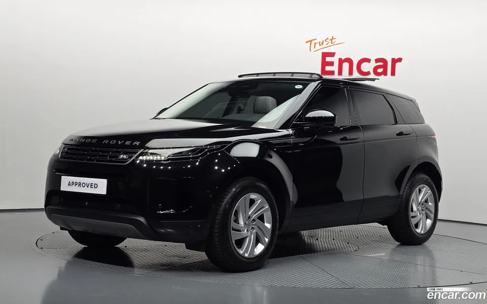 Land Rover Range Rover Evoque P250 S 2025 — фото 1, купить с доставкой в Москву