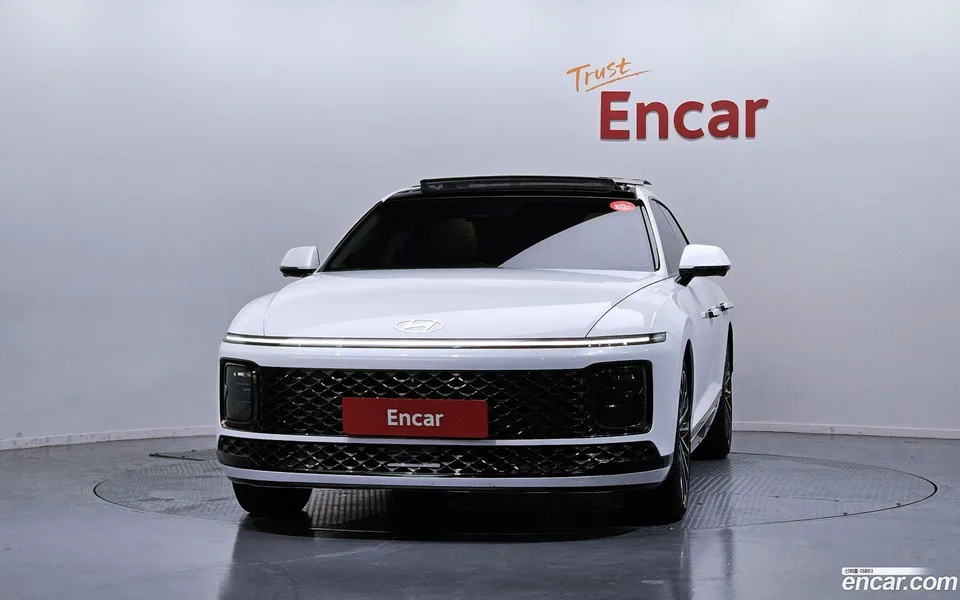 Hyundai Grandeur Hybrid 2024 — thumbnail 3