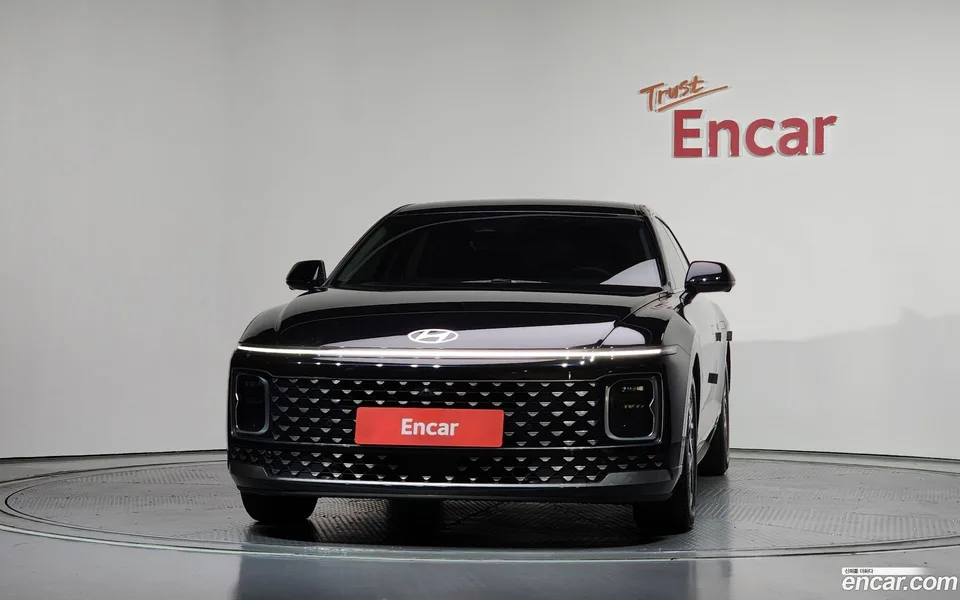 Hyundai Grandeur 3.5 2WD 2023 — thumbnail 3
