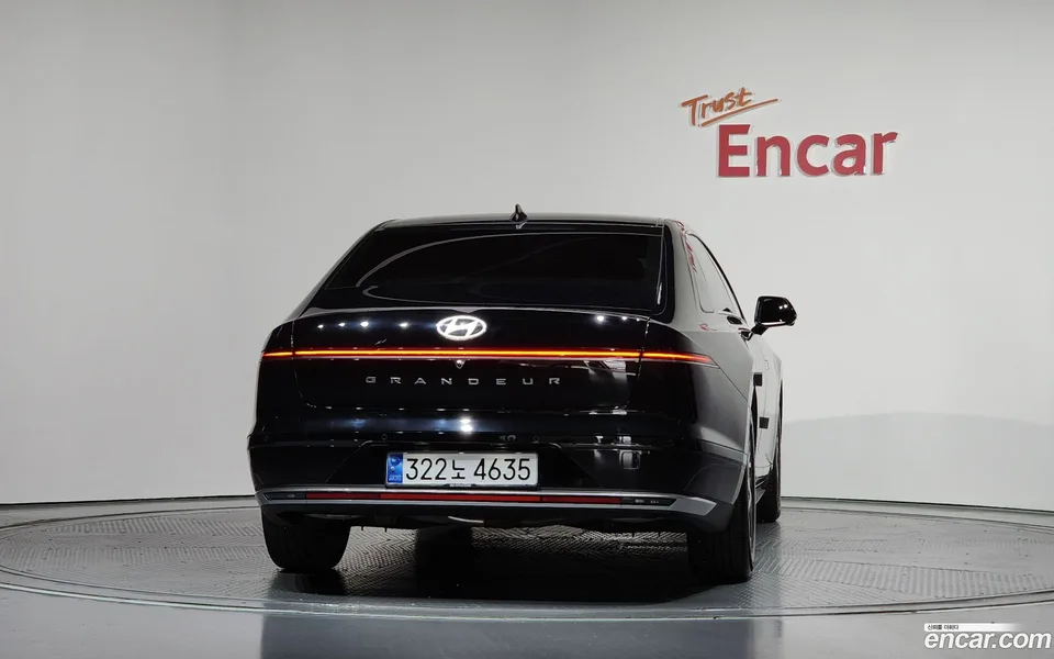 Hyundai Grandeur 3.5 2WD 2023 — thumbnail 4