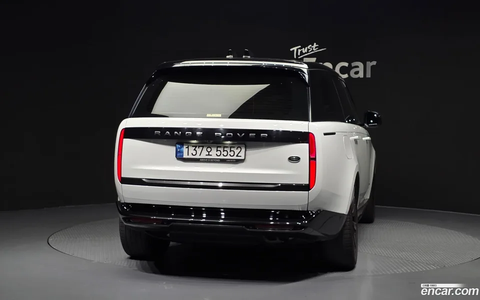 Land Rover Range Rover P530 AB LWB 2023 — thumbnail 4