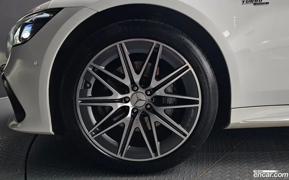 Mercedes-Benz AMG GT 4 43 4MATIC+ 2022 — thumbnail 5