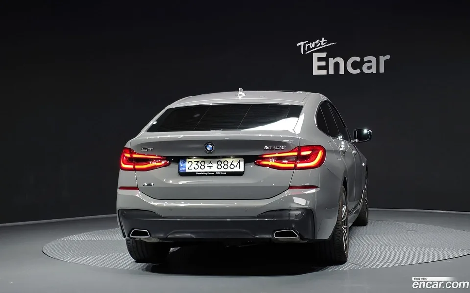 BMW 6 Series GT 620d xDrive M 2022 — миниатюра 4