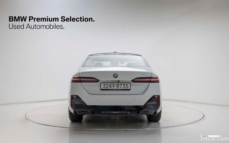 BMW 5 Series 520i M 2025 — thumbnail 4