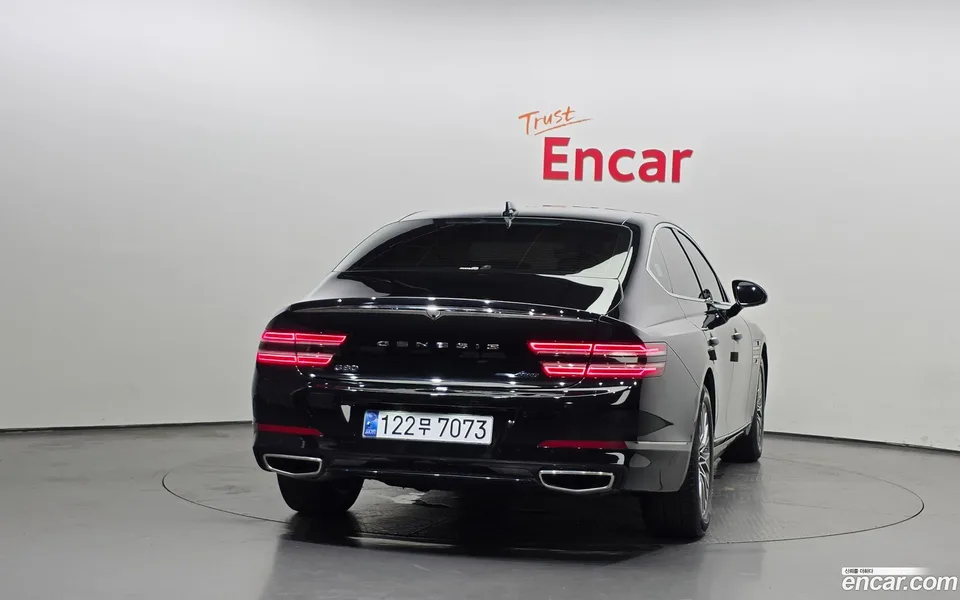 Genesis G80 2.5 AWD 2023 — thumbnail 4
