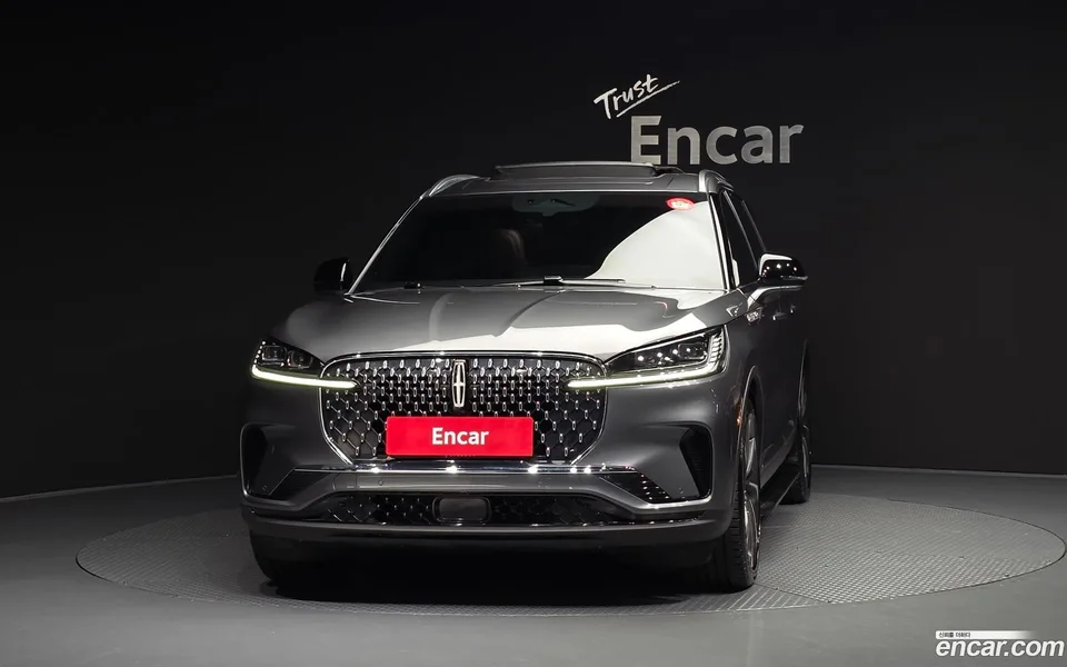 Lincoln Aviator 3.0 AWD 2025 — thumbnail 3